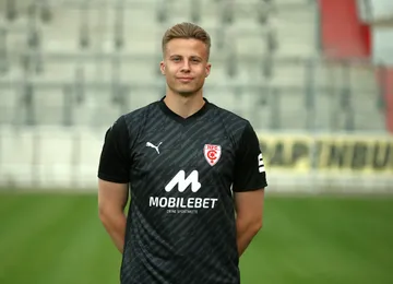 Moritz Schulze zurück in Halle