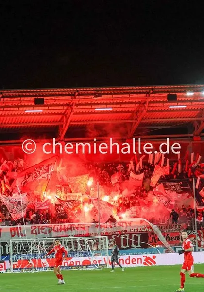 Hallescher FC beendet Durststrecke mit souveränem 3:0-Erfolg