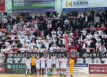 HFC holt HalPlus-Cup: Kulke trifft, Bendel glänzt