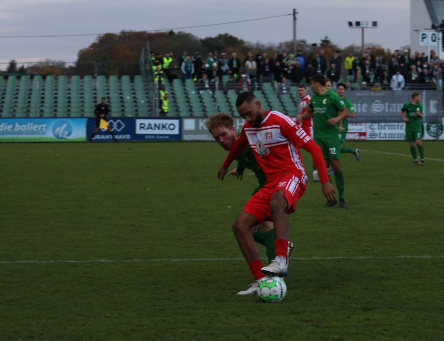 Hallescher FC spielt in Leipzig unentschieden
