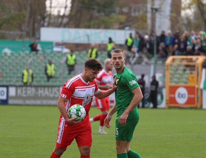 Hallescher FC erkämpft 1:1 im Derby gegen Chemie Leipzig