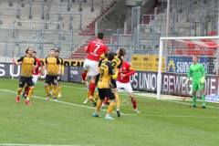 15.-Spieltag-Hallescher-FC-SG-Dynamo-Dresden-5